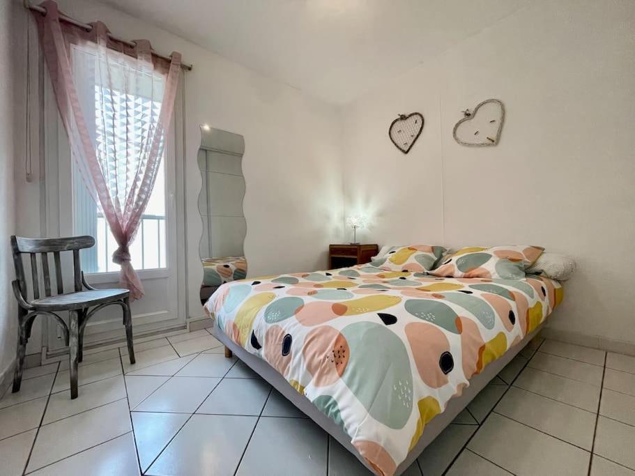 Duplex 70M2 - Vue Cite Medievale - Parking Gratuit カルカソンヌ エクステリア 写真