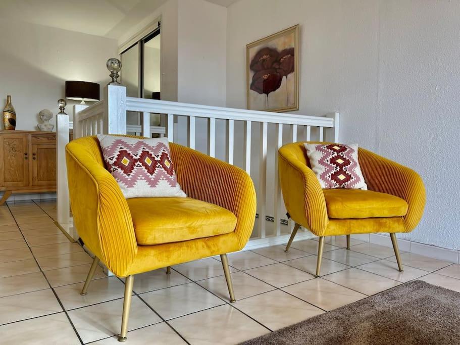 Duplex 70M2 - Vue Cite Medievale - Parking Gratuit カルカソンヌ エクステリア 写真